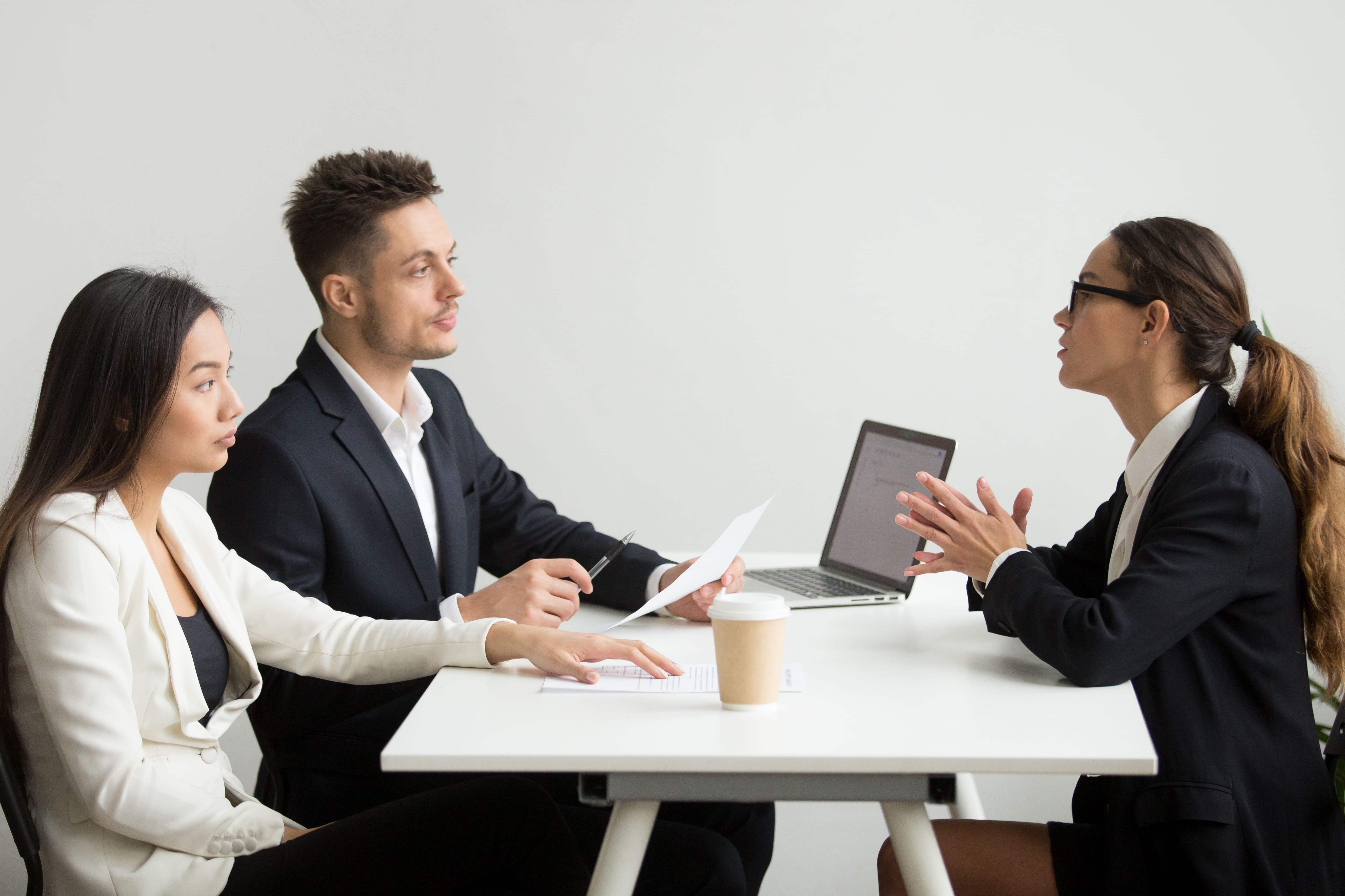 Differences between HR and User Interviews? Job Seekers Must Know!